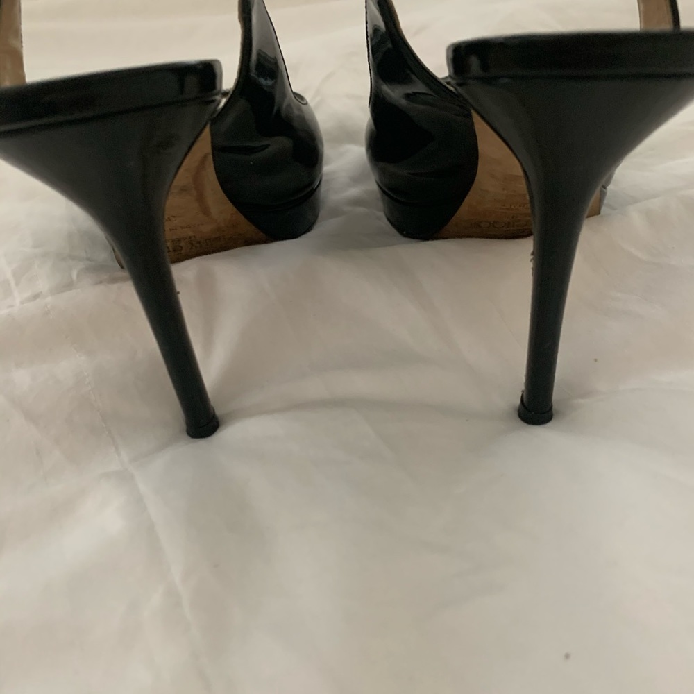 Jimmy Choo Nova patent leather black sling back - Picture 3 of 11